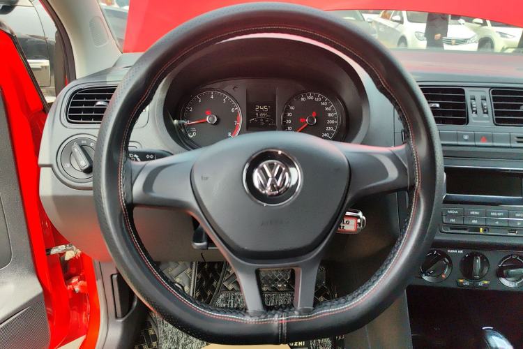 Used Volkswagen Polo 2016 1.4L Automatic Trendy Model Steering Wheel