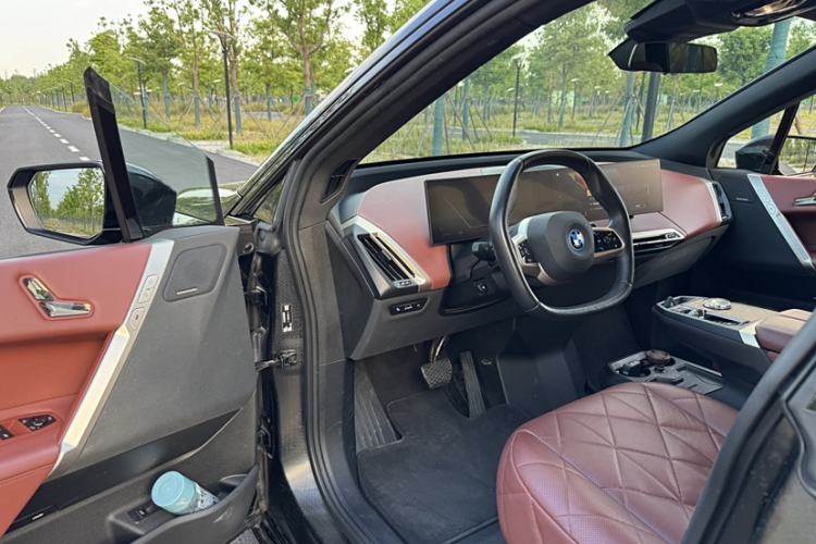 Used BMW iX 2022 xDrive50