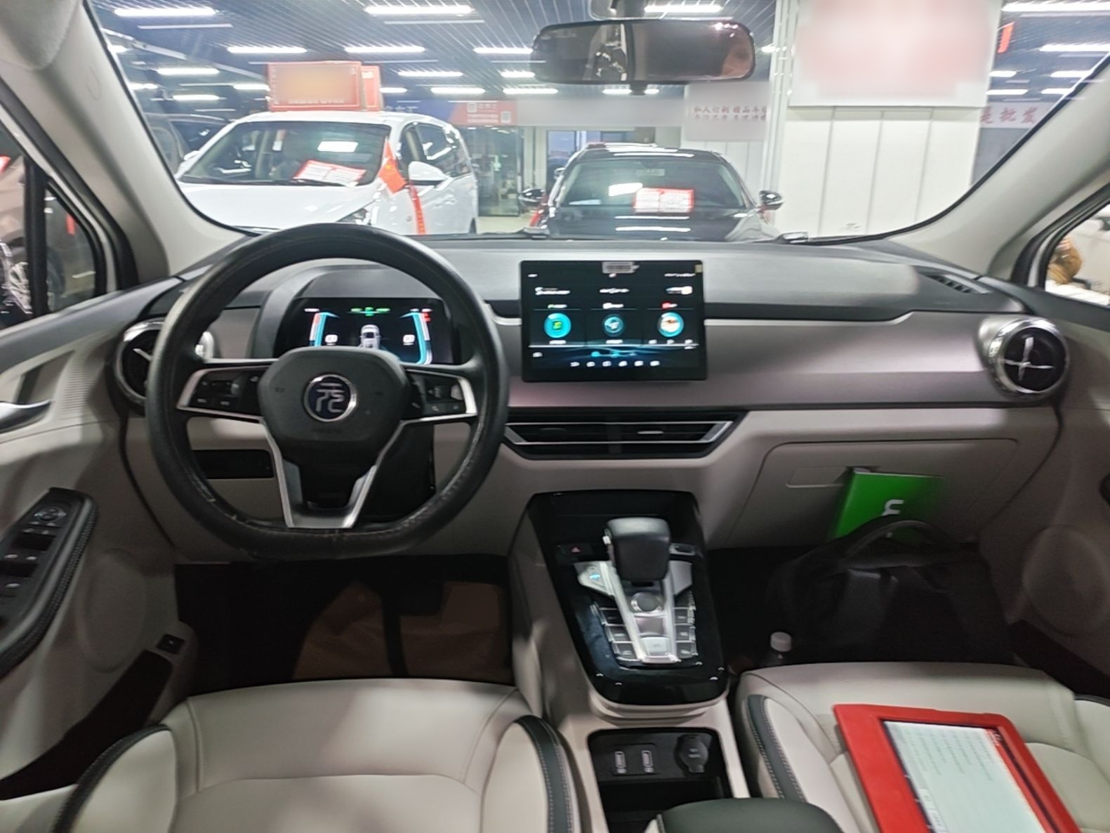 BYD Yuan Pro 2021 401 km Luxury Version — снимка 12