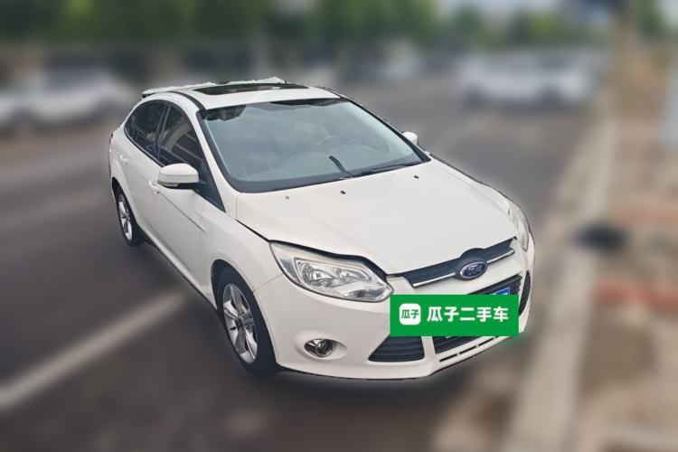 Used Ford Focus 2012 Sedan 1.6L Automatic Fashion Edition