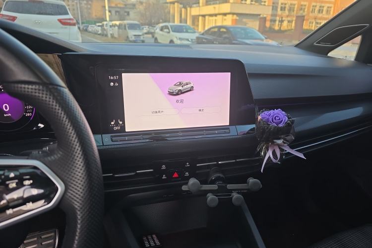 Used Volkswagen Golf GTI 2021 Facelift 380TSI DSG GTI Interior 5