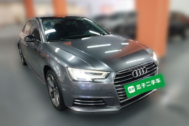 Used Audi A4L 2018 30th Anniversary Edition 40 TFSI Trendy Model Front Right 45 Deg