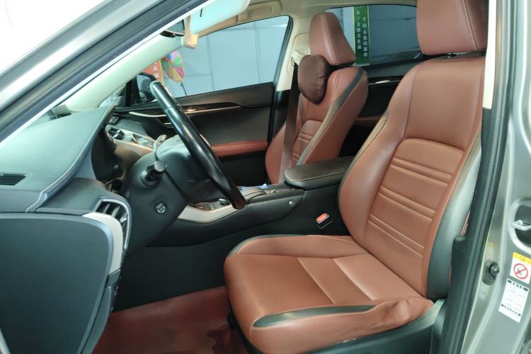 Used Lexus NX 2015 300h All-Wheel-Drive Fēngzhì Edition
