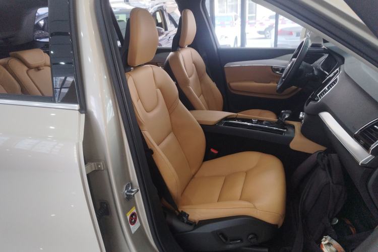 Used Volvo XC90 2016 T5 Zhiyi Edition 7-Seater