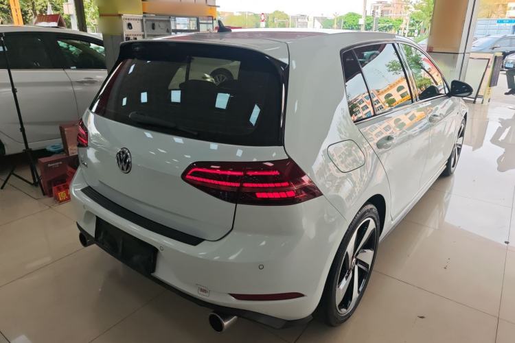 Used Volkswagen Golf GTI 2018 2.0 TSI GTI Rear Right 45 Deg