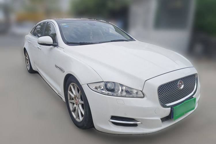 Used Jaguar XJ 2014 XJL 3.0 SC Two-Wheel-Drive Panoramic Business Edition