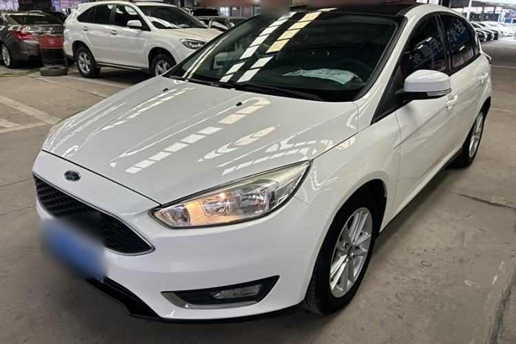 Used Ford Focus 2015 Hatchback 1.6L Automatic Fashion Edition