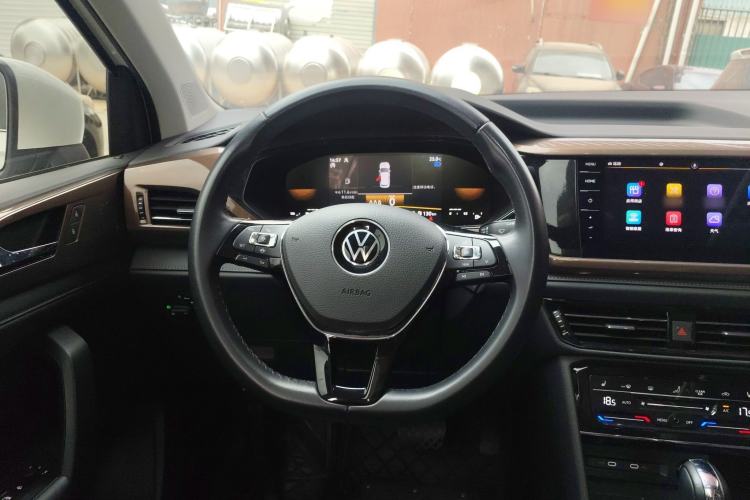 Used Volkswagen Tharu 2022 280TSI Two-Wheel-Drive Luxury Edition