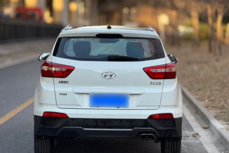 Used Hyundai ix25 2016 1.6T Dual-Clutch Two-Wheel Drive Smart GLS Model
