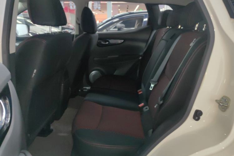 Used Nissan Qashqai 2016 2.0L CVT Elite Edition Left Rear Seat