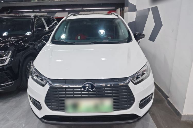 Used BYD Yuan New Energy 2019 EV360 Smart Connect Enjoyment Model Front