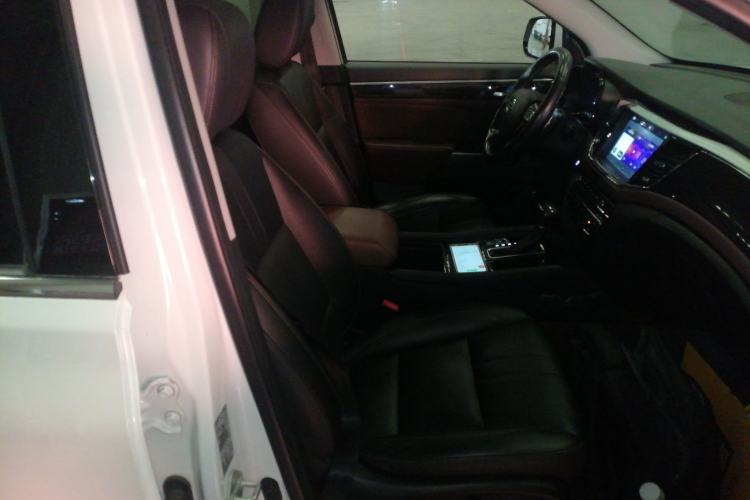 Used GAC Trumpchi GS8 2017 320T Two-Wheel Drive Luxury Smart Connectivity Version (7 Seats)