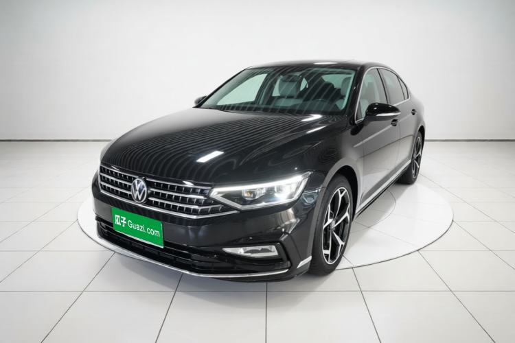 Used Volkswagen Magotan 2025 Zhongxiang Version 330TSI DSG Luxury Edition