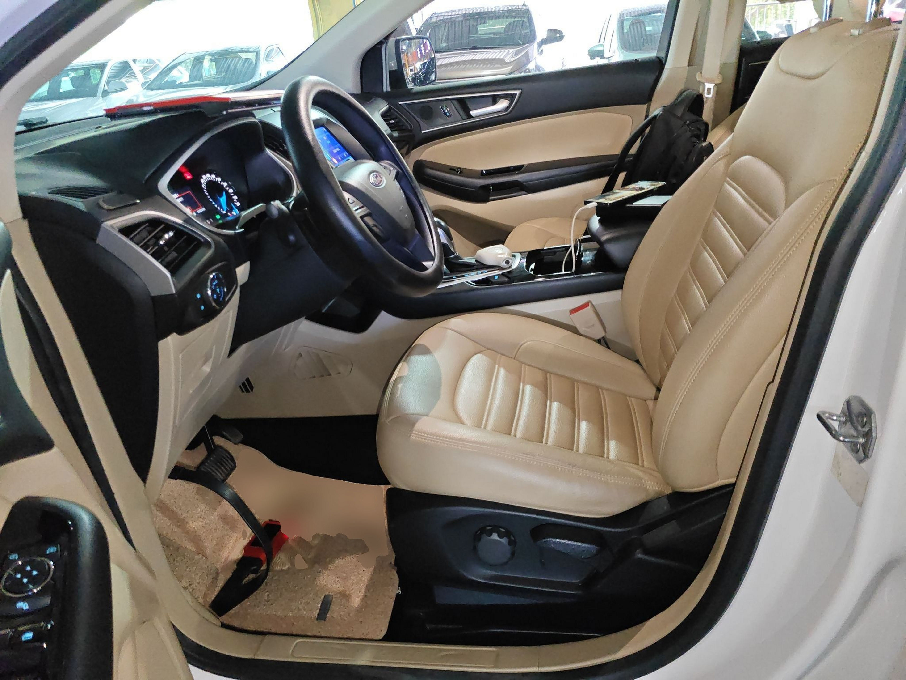 Interior delantero