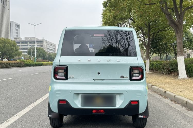 Used Geely Galaxy Panda 2023 Panda Mini 200km Endurance Bear