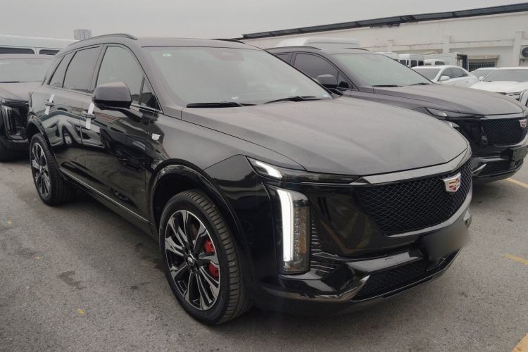 Used Cadillac XT5 2025 2.0T Platinum Edition
