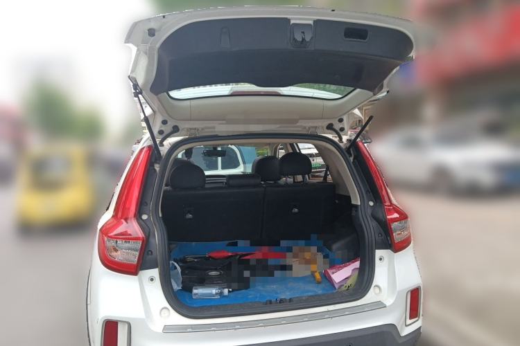 Used Geely Auto Vision X6 2016 1.3T CVT Flagship Model Trunk