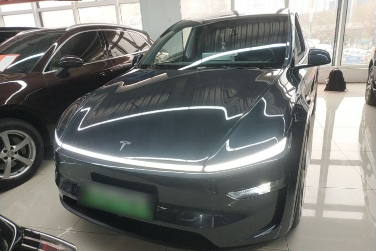 Used Tesla Model Y 2025 Rear-Wheel-Drive Version