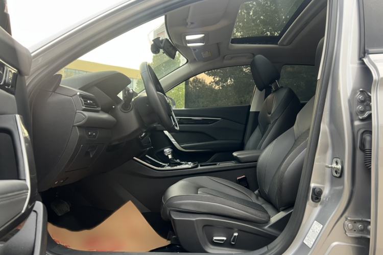 Used Dongfeng Aeolus Yixuan 2020 230T Automatic Advanced Edition
