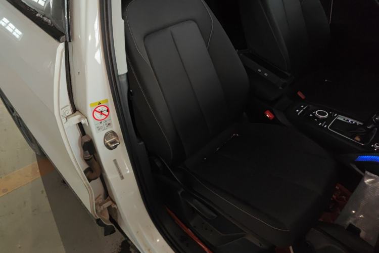 Used Audi Q2L 2018 35 TFSI Launch Exclusive Edition China V