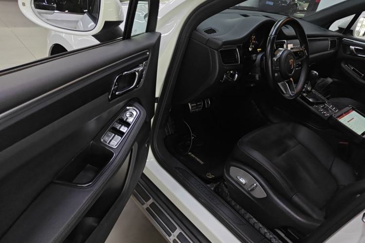 Used Porsche Macan 2017 Macan 2.0T