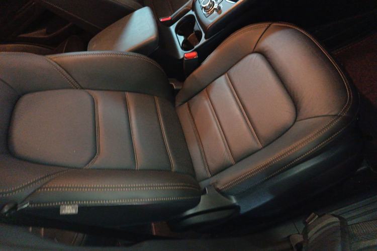 Used Mazda CX-5 2022 2.0L Automatic Two-Wheel Drive Zhiya Version Right Front Seat