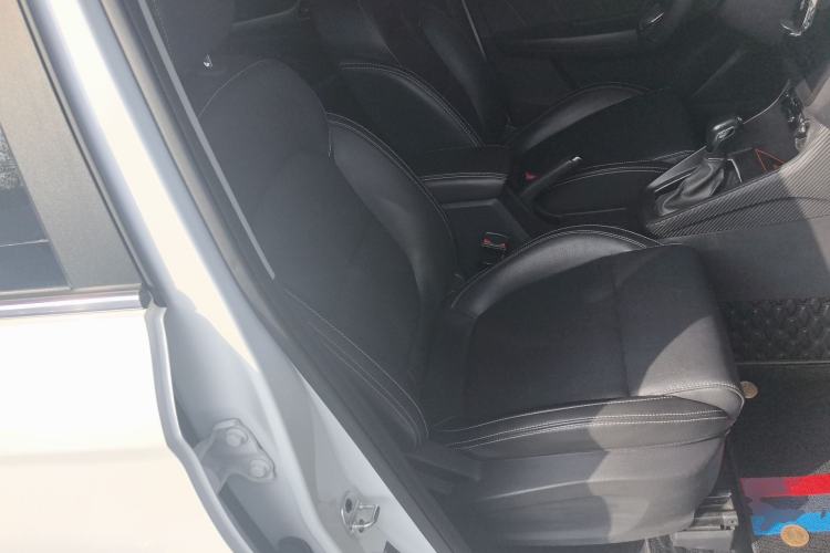 Used MG ZS 2018 1.5L Automatic Luxury Edition China V Standard Right Front Seat