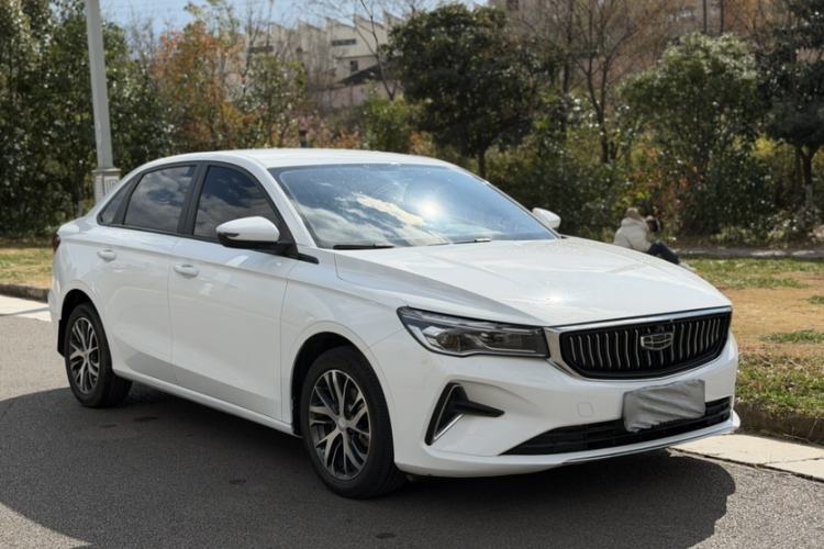 Used Geely Auto Emgrand 2023 4th Generation Champion Edition 1.5L CVT Luxury Model
