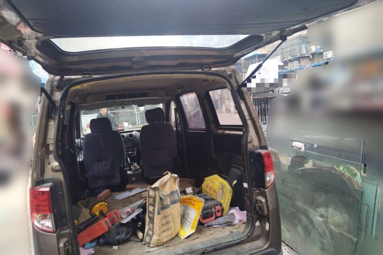 Used CHANGAN KAICHENG Ounuo S 2014 1.5L Base Version Trunk