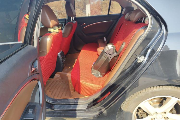 Used Bestune B90 2014 1.8T Automatic Luxury Model