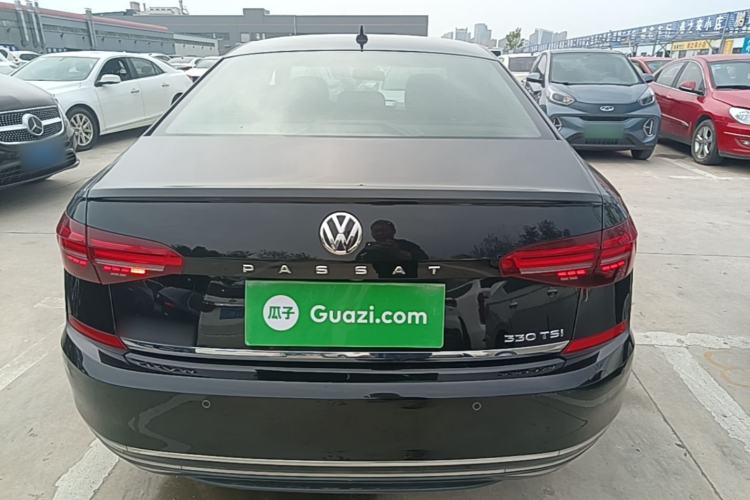 Used Volkswagen Passat 2019 330TSI Luxury Edition China VI Standard Rear