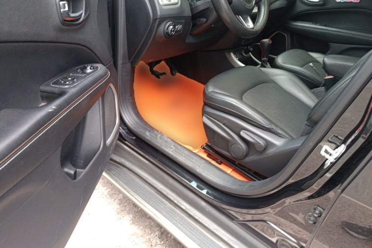 Used Jeep Compass 2017 200T Automatic Enjoyment Version Driver Seat