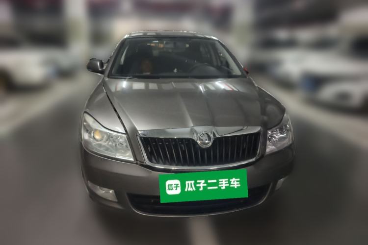 Used Skoda Octavia 2014 1.6L Automatic Yijie Edition Front