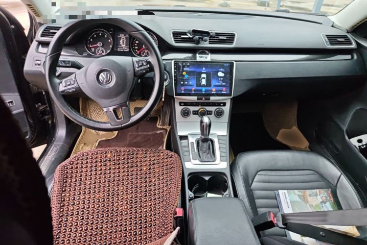 Used Volkswagen Magotan 2013 1.8TSI Luxury Model Center Console