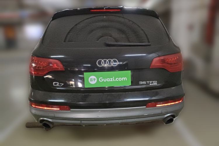 Used Audi Q7 
