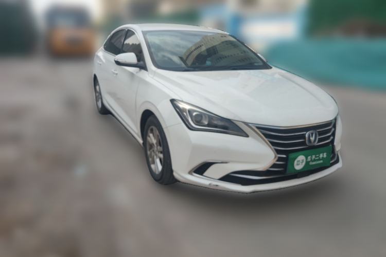 Used CHANGAN Eado 2018 High-Energy Edition 1.6L GDI Automatic RuiFeng Model China V Standard Front Right 45 Deg