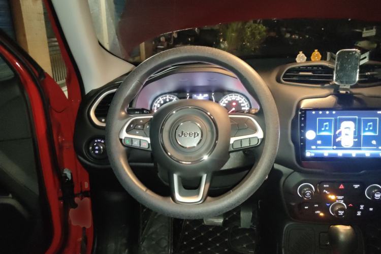 Used Jeep Renegade 2019 220T Automatic Leading Edition