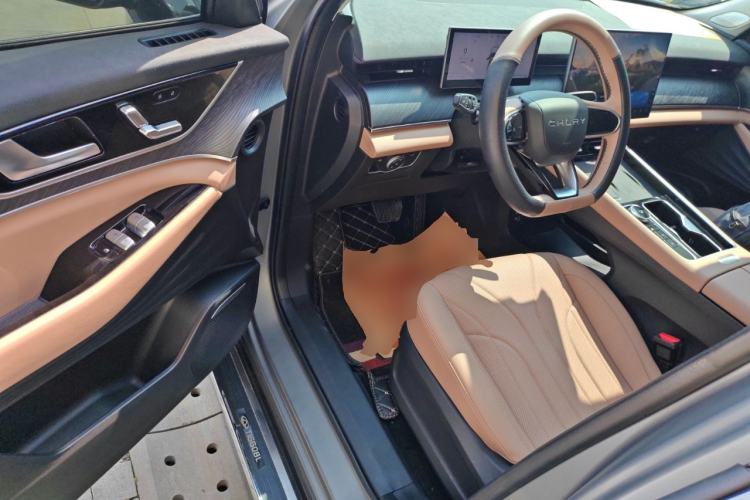 Used Chery Tiggo 8 L 2025 Model 2.0T Two-Wheel Drive Changhong Edition—5 Seaters