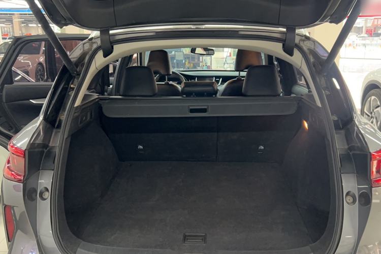 Used Infiniti QX50 2018 2.0T Two-Wheel Drive Fashion Edition Trunk