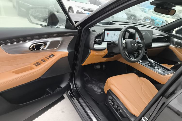 Used GAC Trumpchi ES9 2024 PHEV with 143 km Max