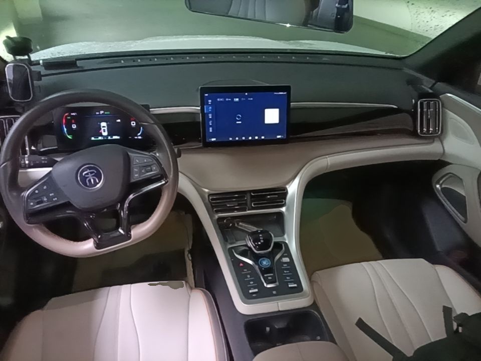 BYD Song Pro New Energy 2023 Champion Edition DM-i 71KM Navigation Model — снимка 12