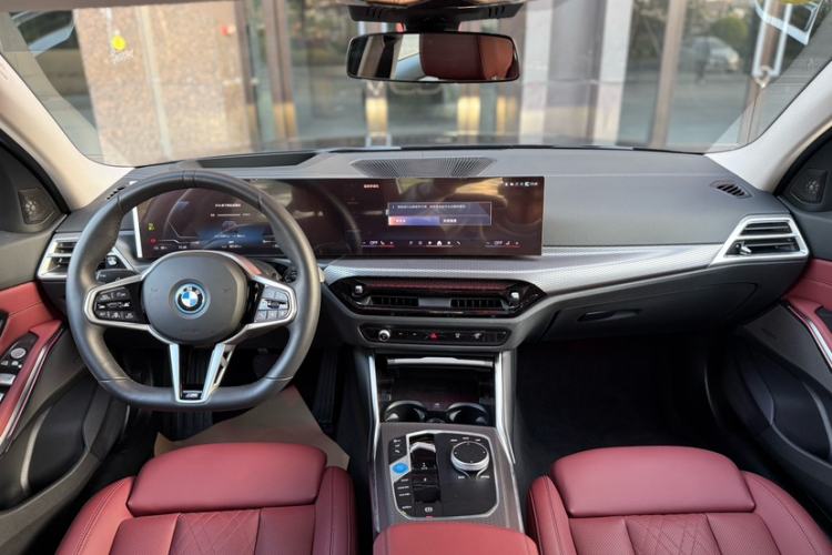 Used BMW i3 2025 eDrive 40 L Midnight Sports Package