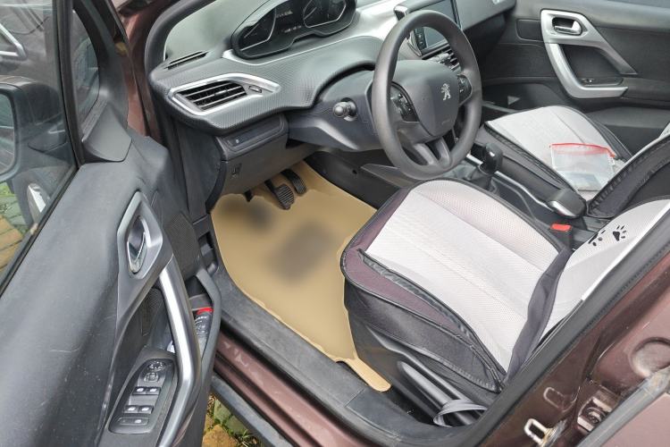 Used Peugeot 2008 2014 1.6L Manual Fashion Edition Driver Seat