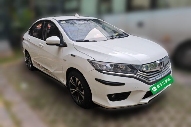 Used Honda Greiz 2016 1.5L CVT Classic Edition Front Right 45 Deg