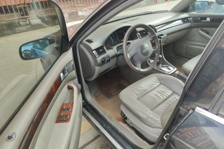 Used Audi A6 2004 2.4L Luxury Comfort Edition
