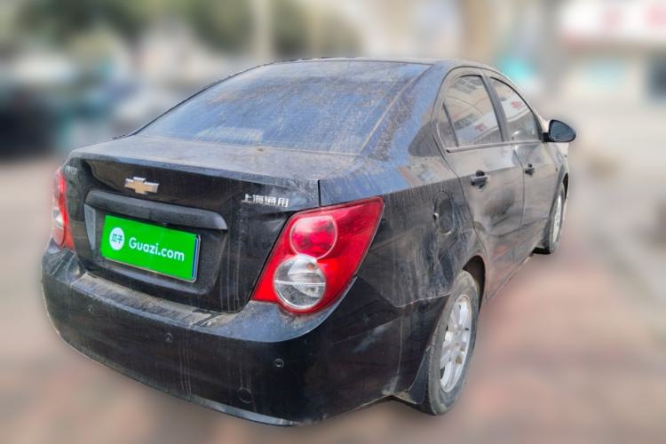 Used Chevrolet Aveo Sonic 2011 Sedan 1.4L Manual Transmission SE