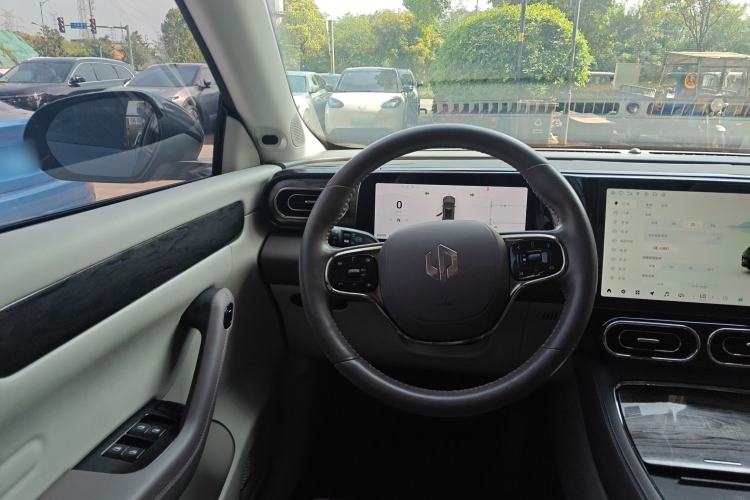 Used Leapmotor C11 2023 Range-Extended 285 Smart Enjoyment Edition