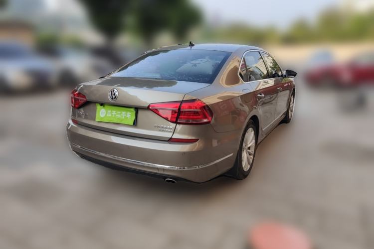 Used Volkswagen Passat 2017 330TSI DSG Luxury Edition
