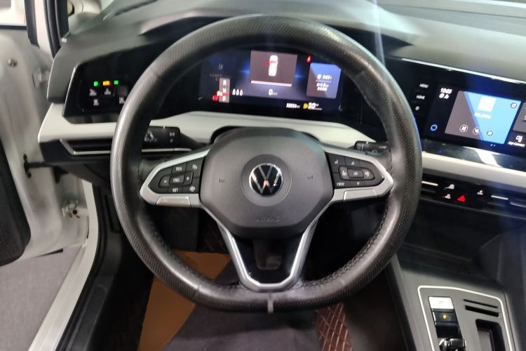 Used Volkswagen Golf 2023 Facelift 280TSI DSG Pro Steering Wheel