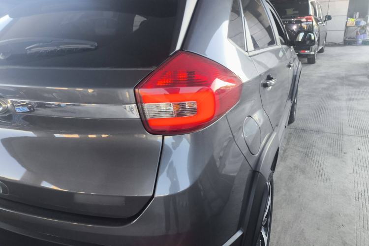 Used Chery Tiggo 3X 2020 Quality Edition 1.5L CVT Deluxe Version Exterior 6